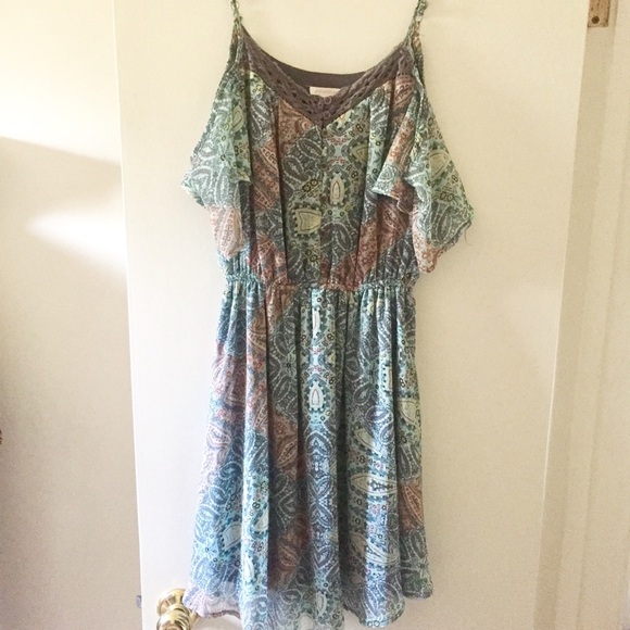Xhilaration Dresses & Skirts - FINAL PRICE -Xhilaration cut out sleeve dress S